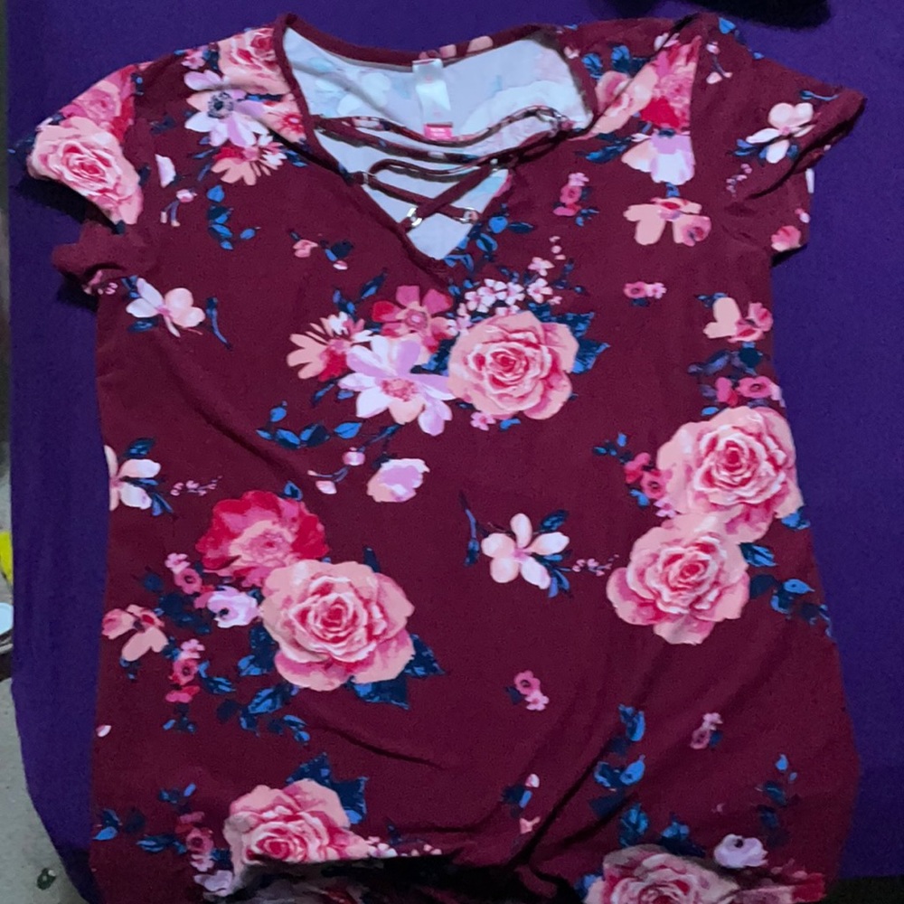 Women’s t shirt